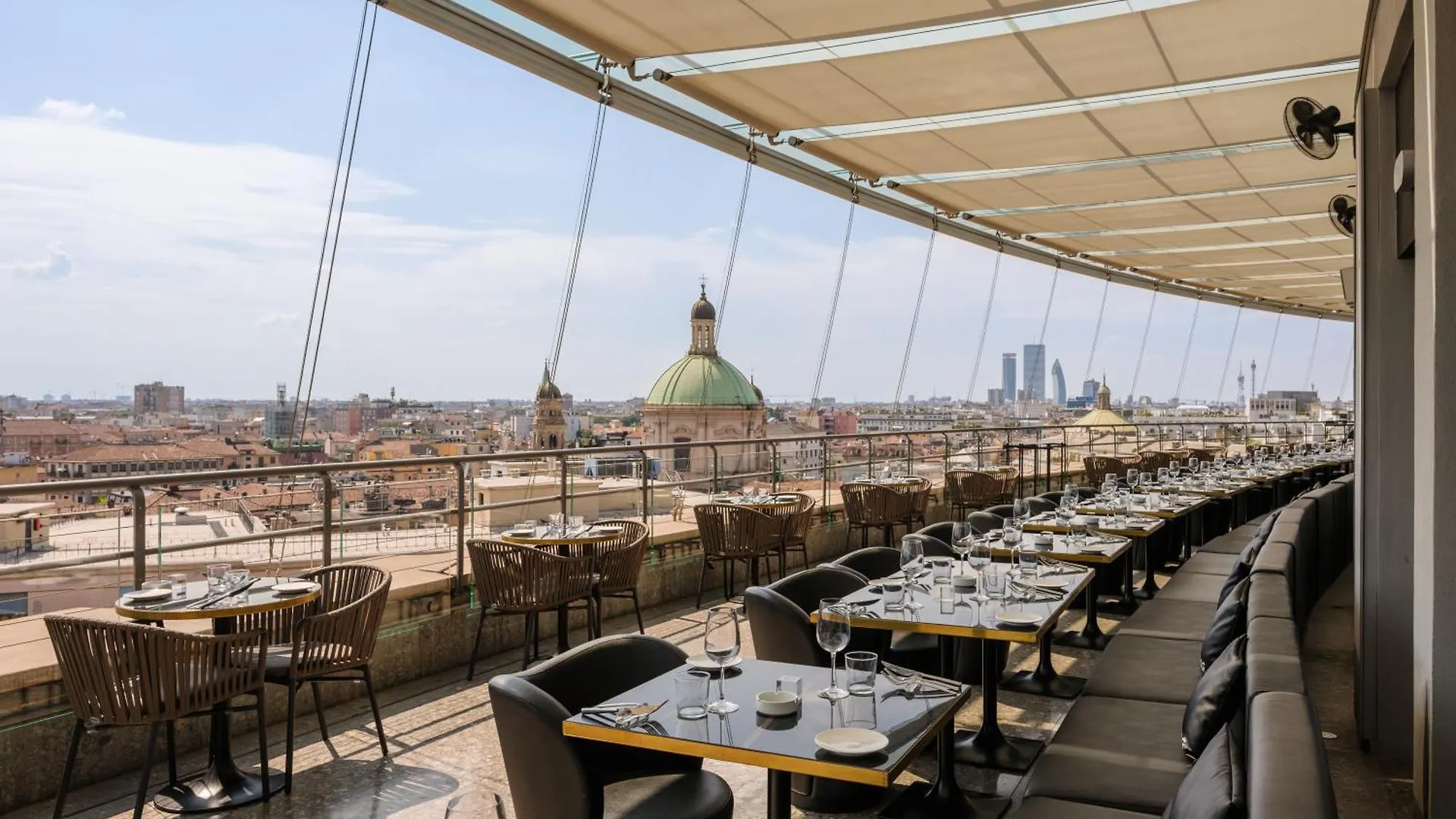 Hotel The Square Milano Duomo - Preferred Hotels & Resorts
